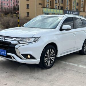 Mitsubishi Outlander 2021