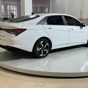 Hyundai Elantra 2022