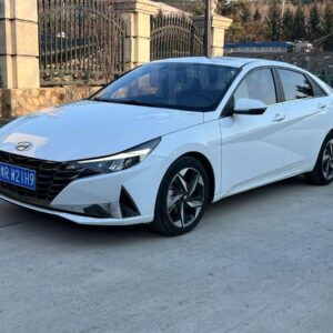 Hyundai Elantra 2022