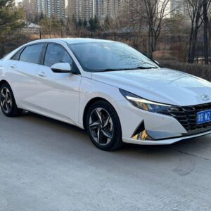 Hyundai Elantra 2022