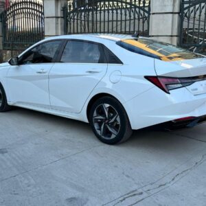Hyundai Elantra 2022