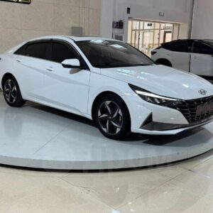 Hyundai Elantra 2022