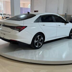Hyundai Elantra 2022
