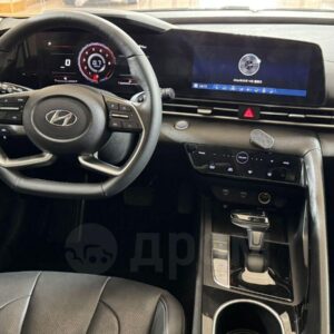 Hyundai Elantra 2022