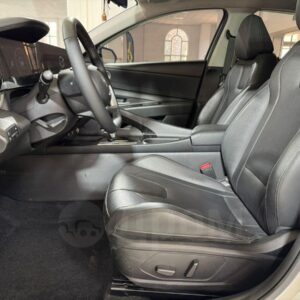 Hyundai Elantra 2022