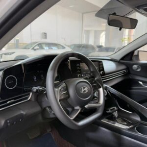 Hyundai Elantra 2023