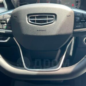 Geely Coolray 2022