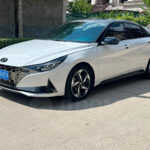Hyundai Elantra 2022