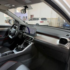 Geely Coolray 2022