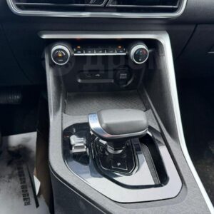 Geely Coolray 2022