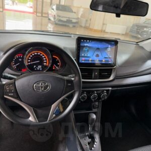 Toyota Yaris L 2022