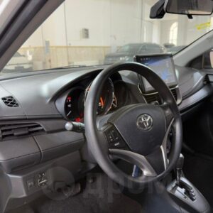Toyota Yaris L 2022