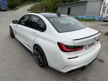 BMW 3-Series 2023