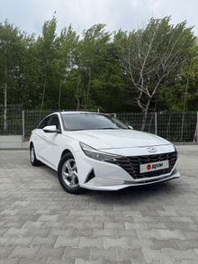 Hyundai Elantra 2023