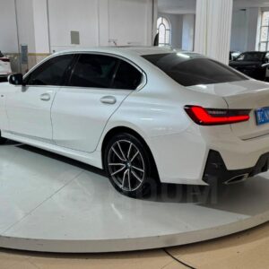 BMW 3-Series 2023