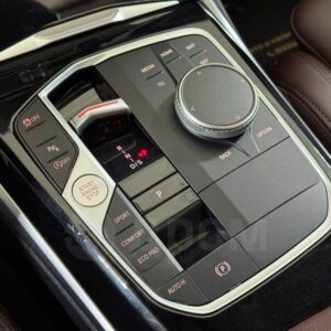 BMW 3-Series 2023