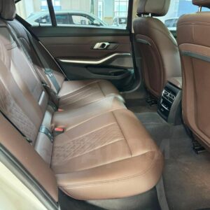 BMW 3-Series 2023