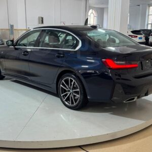 BMW 3-Series 2023