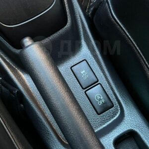 Toyota Yaris L 2022