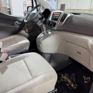 Nissan NV200 2017