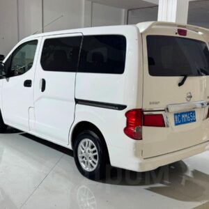 Nissan NV200 2017