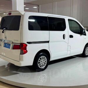 Nissan NV200 2017