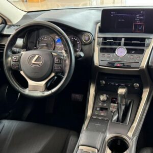 Lexus NX200 2019