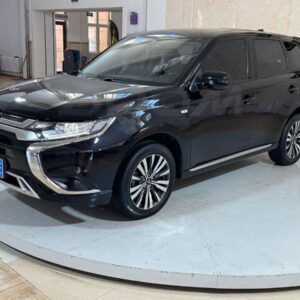 Mitsubishi Outlander 2022