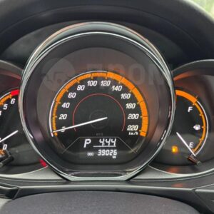 Toyota Yaris L 2022