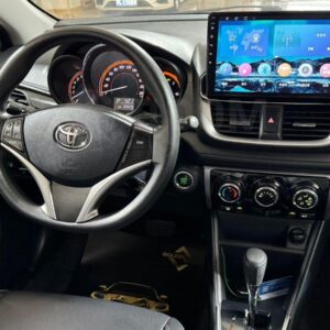 Toyota Yaris L 2022