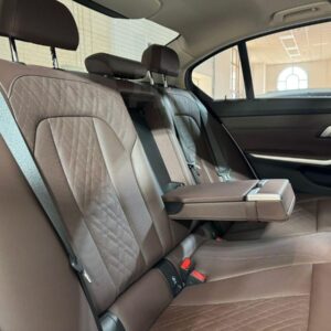 BMW 3-Series 2023