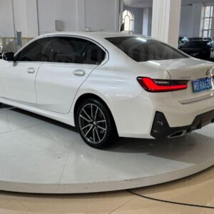 BMW 3-Series 2023