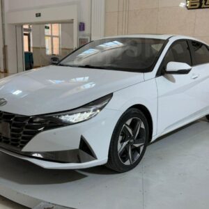 Hyundai Elantra 2022
