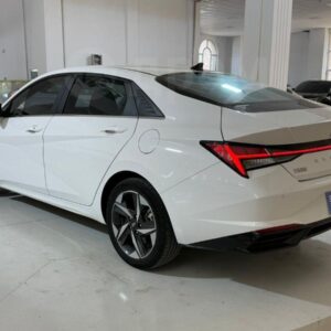 Hyundai Elantra 2022
